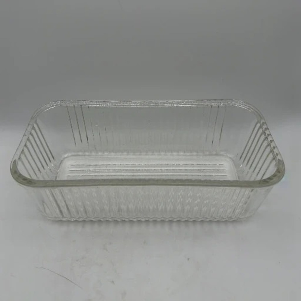VINTAGE RIBBED FEDERAL GLASS RECTANGULAR REFRIGERATOR‎ DISH NO LID 8-1/2" 4" EUC